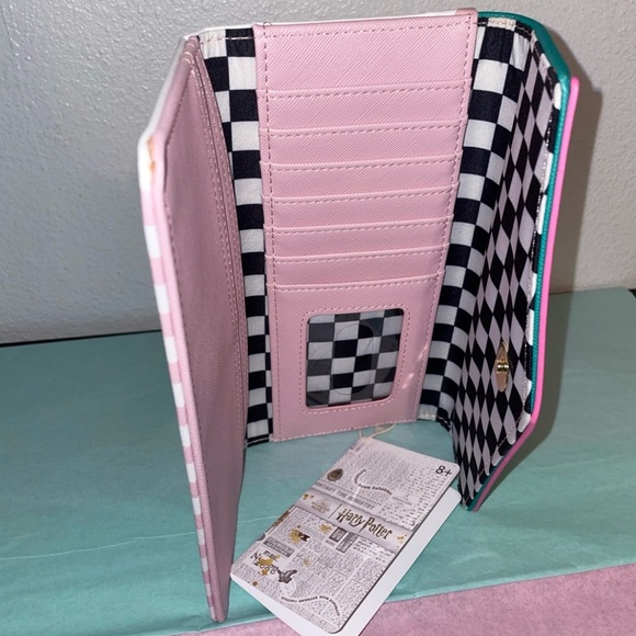 Exclusive Loungefly Harry Potter Honeydukes Sweet Shop Mini Backpack & Wallet - Picture 10 of 10